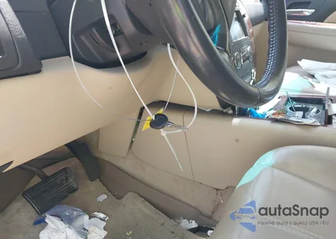 2008 Chevrolet Suburban 1500 Ltz из США, поврежденный, VIN 1GNFC16088R230155